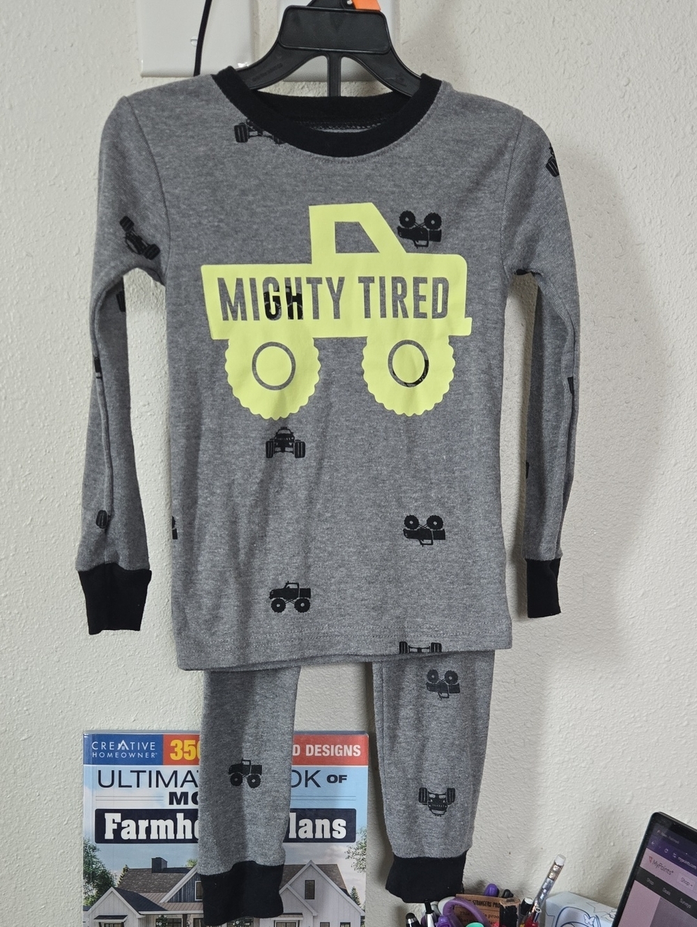 Kids Grey 'Mighty Tired' Truck Pajama Set - Neon Yellow Print